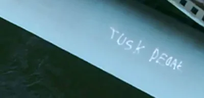 Rodriqu - > To ten film z napisem "Tusk pedał" widocznym w trailerze ( ͡° ͜ʖ ͡°)