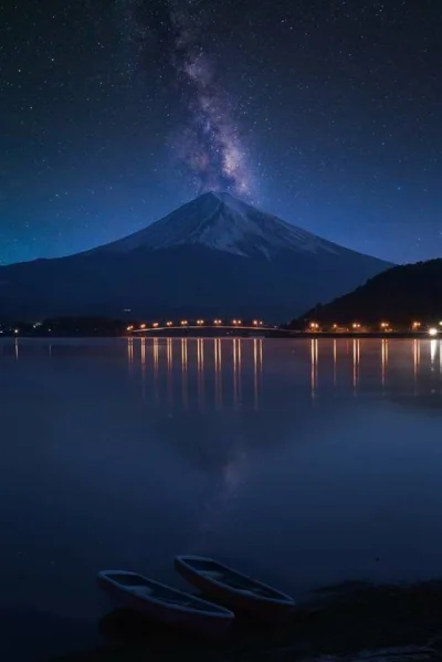 kurkuma - Droga mleczna nad Górą Fuji w Japonii

#fotografia