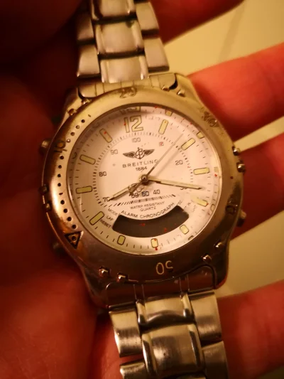 wymarta - Hej, czy ktoś z ekspertów z tagu #zegarkiboners kojarzy jaki to model zegar...
