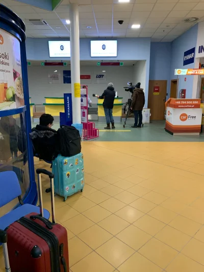 Umorusany - Na lotnisku w Szczecinie stabilnie #2019ncov 
Lotnisko puste, na 5 oczeku...