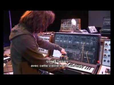 djzidane - Jean Michael Jarre pokazuje swoją kolekcję syntezatorów (wykorzystanych w ...