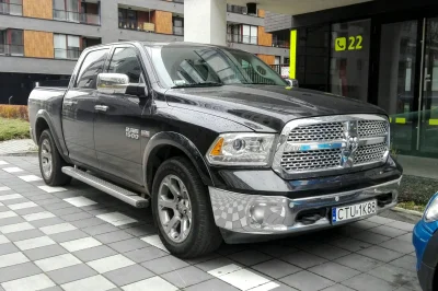 superduck - Dodge RAM 1500 4 gen (2009-...)
5,7l V8 390-395KM
0-100 km/h - ~7,0s

...