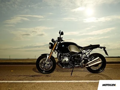 wentynski - Ależ się ładnie prezentuje. #motocykle #bmw BMW R NINET. Ta retro lampa z...