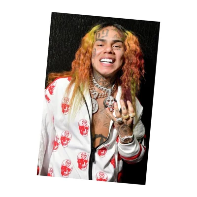 s.....r - #6ix9ine #rap #muzyka #trap 

"Jeśli zastanawialiście się jaka przyszłość...