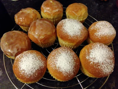 Uuk_ - Właśnie zrobiłam takie oszukane pączki, oszukane bo z piekarnika i nie tłuste....