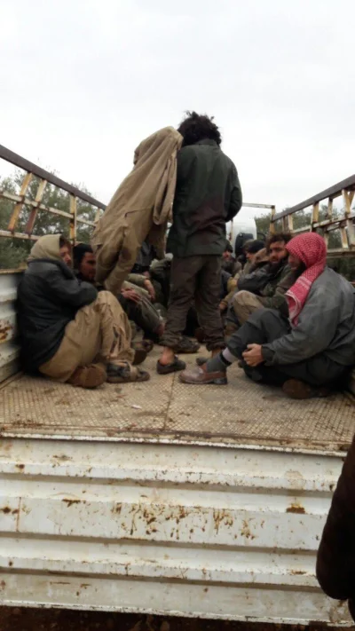 Zuben - No i tyle z latającego worka, około 340 ISISmanów poddało się HTS. Teraz nawr...
