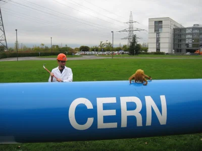 kicek3d - @bratpitt: Chyba w CERN ( ͡° ͜ʖ ͡°)