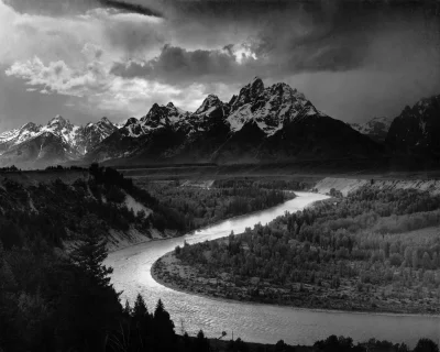 Hoverion - #fotografia #zdjecia #czarnobiale #earthporn #gory #usa
fot. Ansel Adams
...