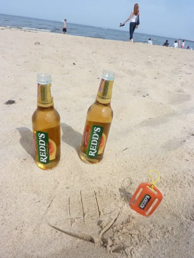 antros - Relaksik na plaży, może nie do końca z piwkiem, ale przynajmniej darmowym, r...