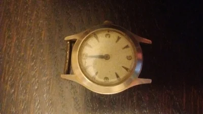 Piotr--K - #zegarki #zegarkiboners
Mirki pomocy znalazłem dziś w szufladzie stary zeg...