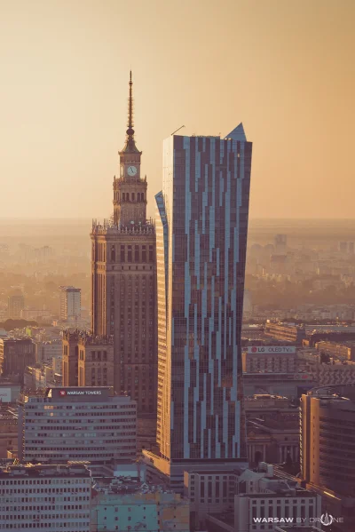 WarsawByDrone - Złota godzina o poranku (ʘ‿ʘ)

#warsawbydrone #warszawa #fotografia...