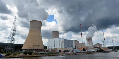 MagicPiano222 - Żadnej eksplozji reaktora atomowego w Belgii nie było, proszę nie ule...