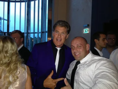 kamdz - #burneika & #hasselhoff

Komentarz Roberta pod zdjęciem:


 Na imprezie z Dav...