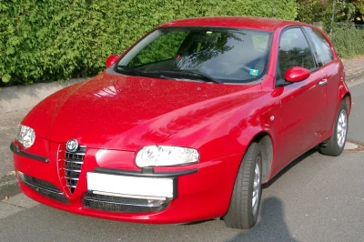 Arveit - @Wyrewolwerowanyrewolwer: Alfa Romeo 147