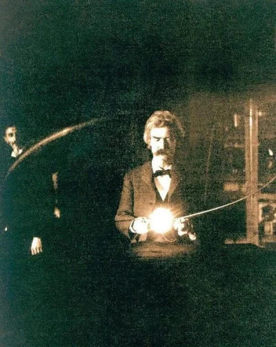 Pshemeck - Mark Twain w laboratorium Tesli.

#twain #tesla #starefotografie #byloaled...