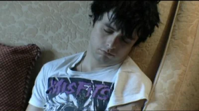 deryt - Niech ktoś obudzi tego ziomka z Green Day!
#pdk #muzyka #billyjoe #greenday ...