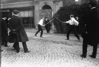 Resenbrink - 1914, Paryż, Pola Marsowe. Pojedynek Leona Chwistka (z lewej) i Władysła...