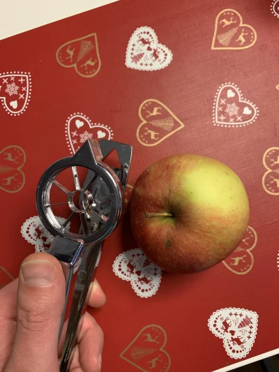 WielobarwnyWielobok - Do jabłek to chyba nie, patrząc na wielkość