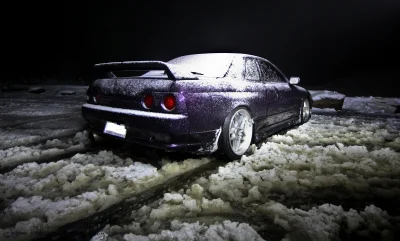e.....o - @elvisiako: BAM! Znowu GT-R! Tego mi brakuje w życiu. R32 i śniegu w zimie....