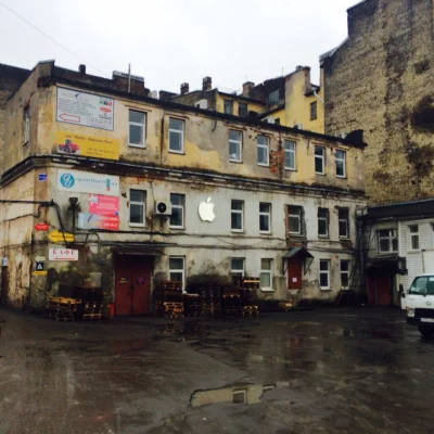 P.....f - Salon Apple'a w Sosnowcu.

#sosnowiec #apple