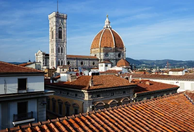 Infantor - Florencja, w tle katedra Santa Maria del Fiore wraz z dzwonnicą Giotta, w ...