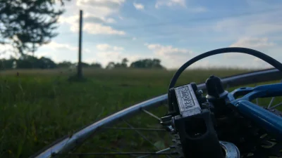 H.....r - Pękła mi szprycha w rowerze. Dejta no kilka plusów na pocieszenie... albo c...