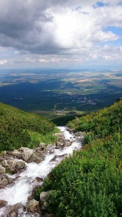 Mesosfet - Zdjęcie zrobione telefonem (Z3) podczas wchodzenia na Łomnicę. 
Chyba całk...