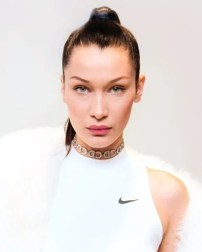 kocykzsuszarki - czy tylko według mnie bella hadid nie jest ładna i wygląda jak koń? ...