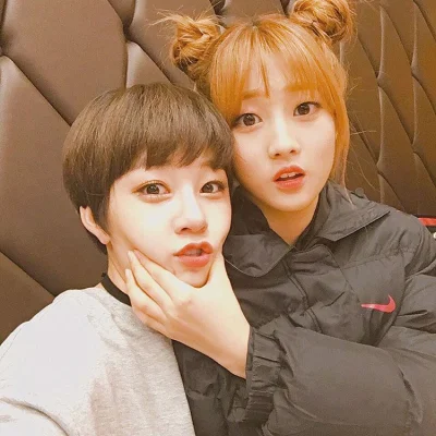 ChenLe1xTgT - #ari #hanhyeri 
#koreanka