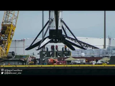 anon-anon - SpaceX Falcon 9 Returns to Port Canaveral After Es'Hail2 Launch (Time Lap...