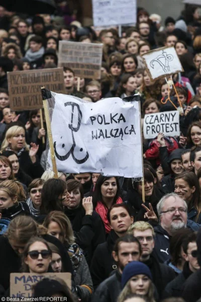 fryferykkompot - @Andreth

Przeciw temu jakoś Wyborcza nie protestowała a ty jakoś ...