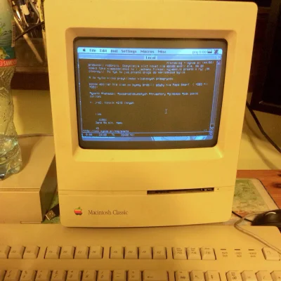 a.....a - @hxrpl: A ja wyciągam mojego Macintosha.

SPOILER