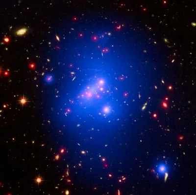 d.....4 - NASA mierzy masę ekstremalnie masywnej młodej gromady galaktyk

Astronomo...