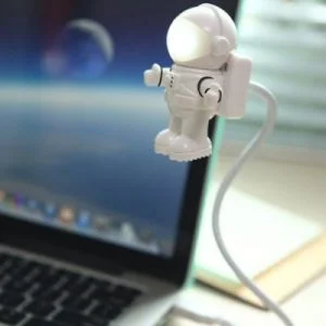 rybak_fischermann - Lampka LED kosmonauta na USB w cenie 1,89$ z kodem Robot123 (bez ...