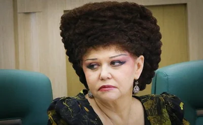 Priya - Valentina Petrenko, rosyjska polityk. Było?

#rosja #heheszki #fryzura #wtf
