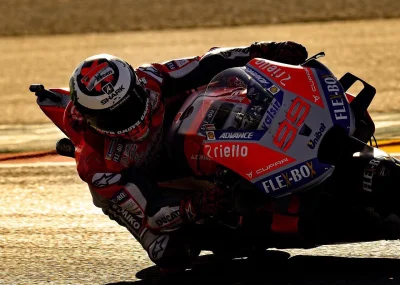 tokidoki - Przypominam o wyścigu #motogp na torze Aragon:
11:00 - Moto3
12:20 - Mot...