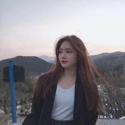 czasuczas - #jisun
#fromis9 #koreanka