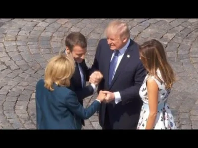 T.....r - nieźle pomiata tym chłoptasiem. co on ma z tym handshake? ja wiem że to ist...