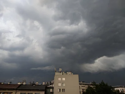 teryuu - Jebnie czy nie jebnie? ( ͡° ͜ʖ ͡°)

#krakow #burza