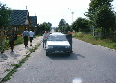 rzne_glupa - Żadne hybrydy, elektryki, jedyny prawilny ekologiczny napęd to czterech ...