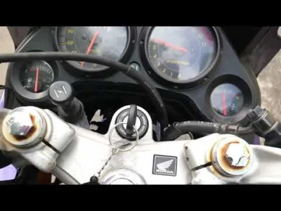 johni4k - #motocykle #motomirko #motocykle #mechanika #pytanie #kiciochpyta 

W naw...
