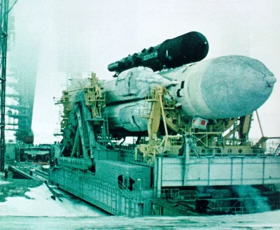 BaronAlvon_PuciPusia - Polus - prototyp radzieckiej bojowej stacji kosmicznej

Według...