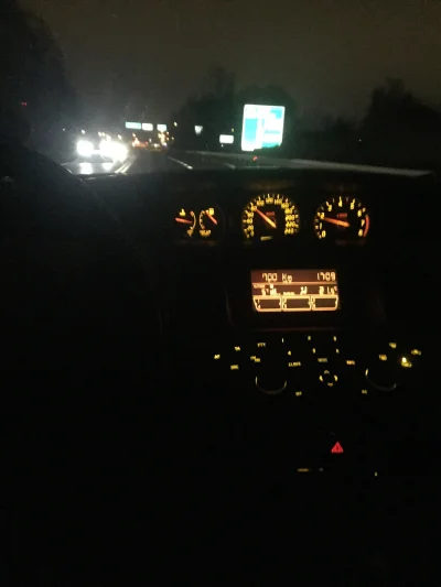 pakto - Aż mi się łezka w oku zakręciła. Moje auto się serwisuje, w związku z czym ko...