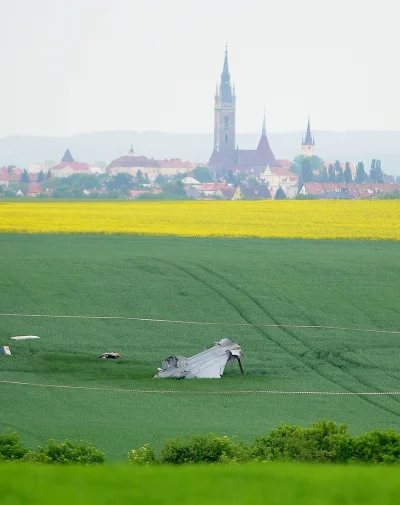 galonim - @jack-lumberjack: GRIPENY ? PRZECIEŻ TO ZŁOM, SPADA CO CHWILĘ, CZA BYŁO KUP...