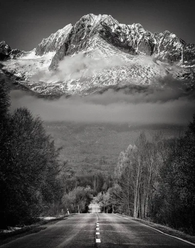 Z.....t - Tatry. Fot. Sergej Onyshko.
#earthporn #tatry #fotografia #gory