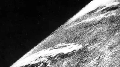 yolantarutowicz - Pierwsze zdjęcie ziemi z kosmosu z 1946 roku. Jeszcze sprzed ery Ph...