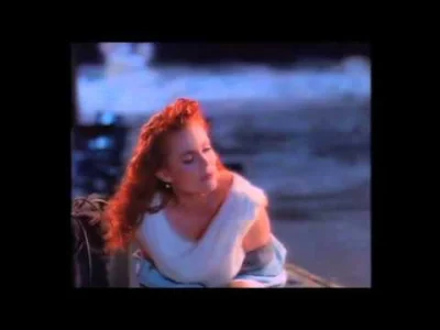 Kearnage - #muzyka #80s #gimbynieznajo
Belinda Carlisle - Leave A Light On