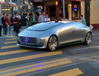 k.....5 - Prototyp Mercedesa "self-driving" na ulicach San Francisco.
#motoryzacja