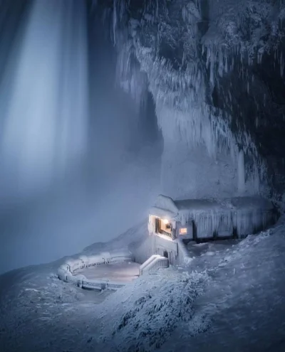 azsnz - Wodospad Niagara 

#azylboners #earthporn #natura #zima