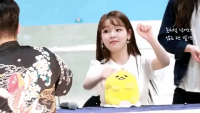 XKHYCCB2dX - #Seunghee #ohmygirl #gif
#koreanka